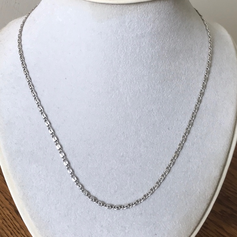 Vintage Silver Tone Chain Necklace